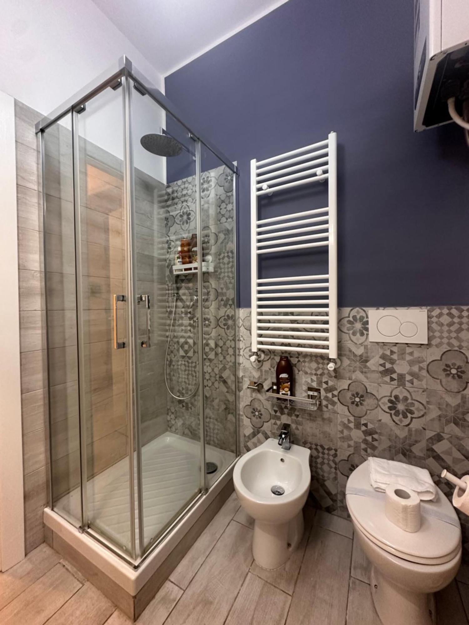 Appartement Modern Historic - By Openroma *