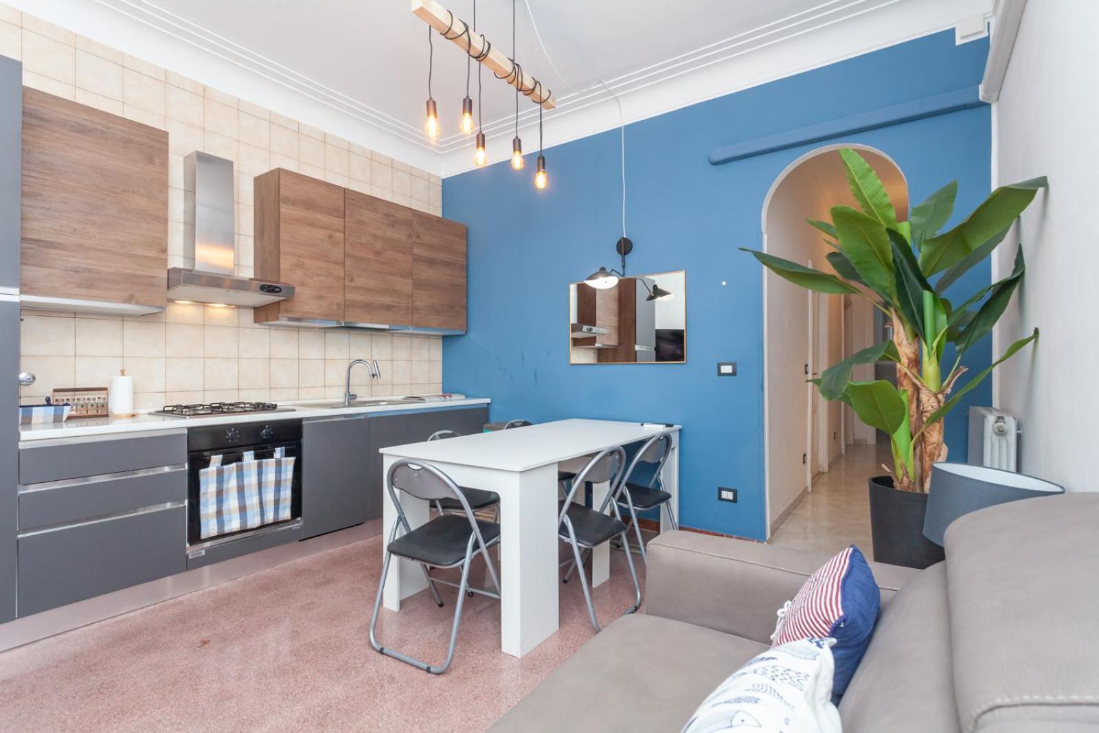 Modern Historic - By Openroma Apartment